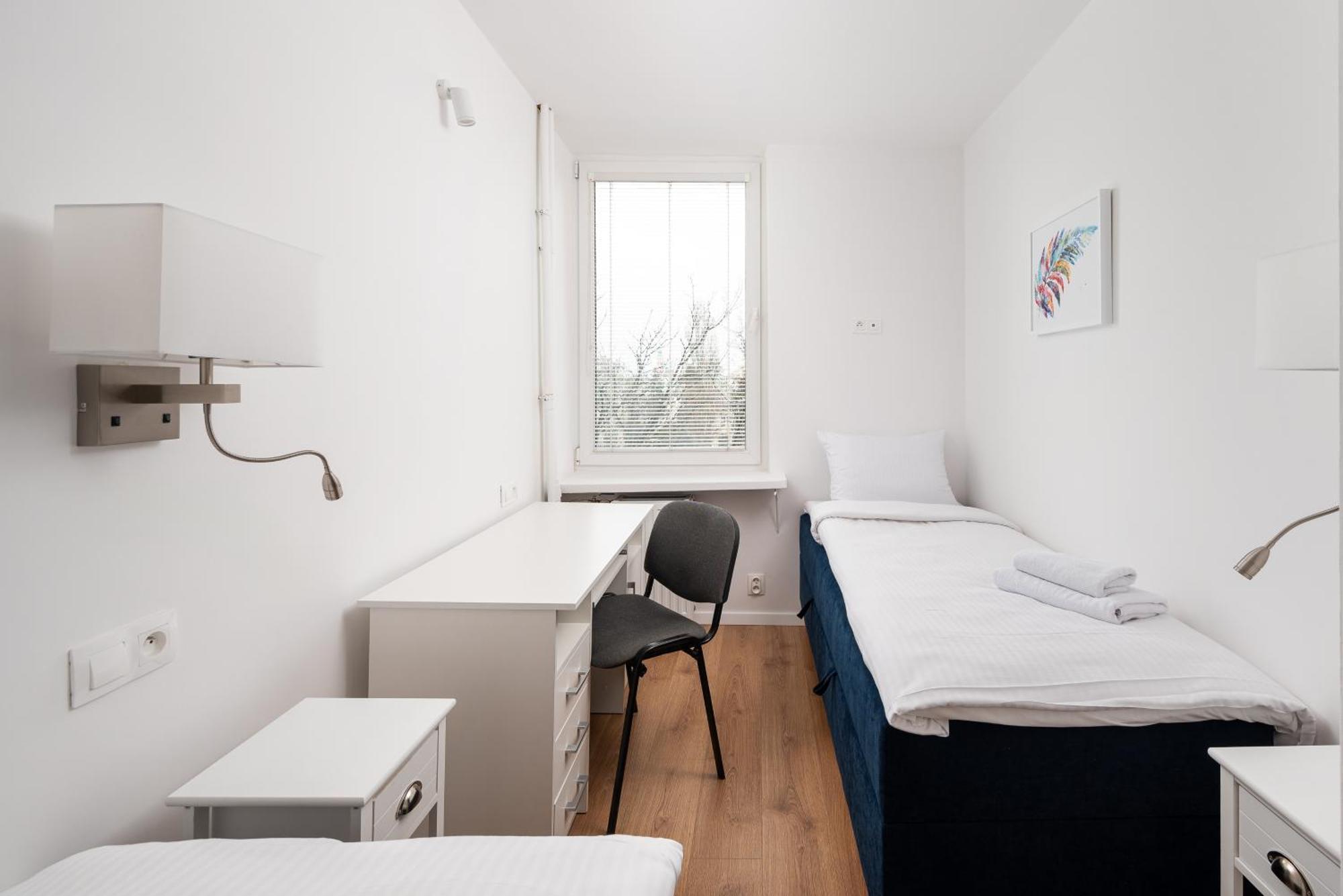ורשה Krasinski Garden Comfort Apartment מראה חיצוני תמונה