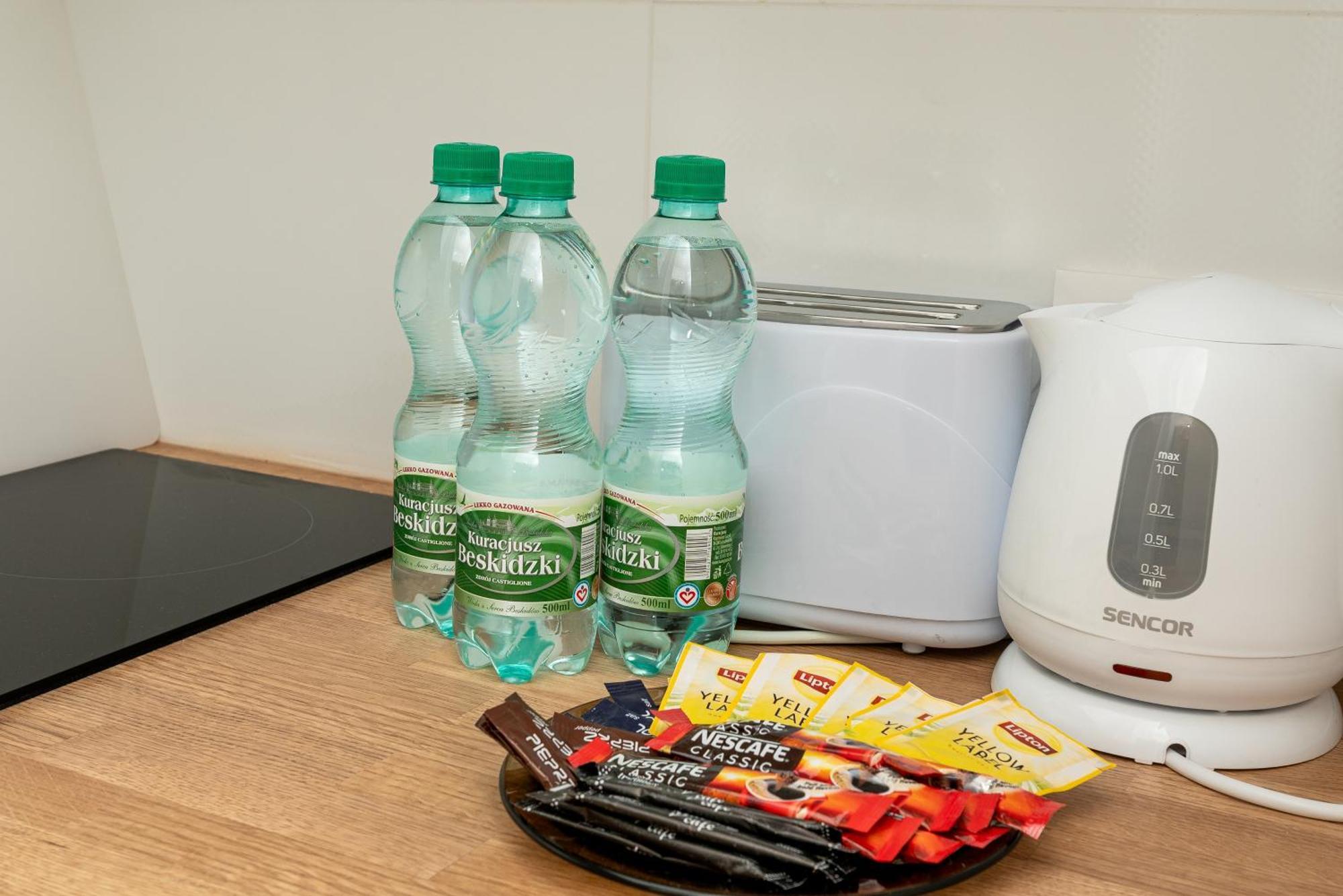 ורשה Krasinski Garden Comfort Apartment מראה חיצוני תמונה